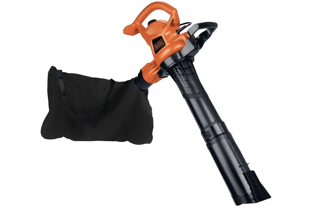 BLACK+DECKER Corded Leaf Blower Leaf Vacuum and Leaf Mulcher 3-in-1, Up to 230 MPH, 12 Amp Handheld Blower and Vacuum Combo (BV3600)